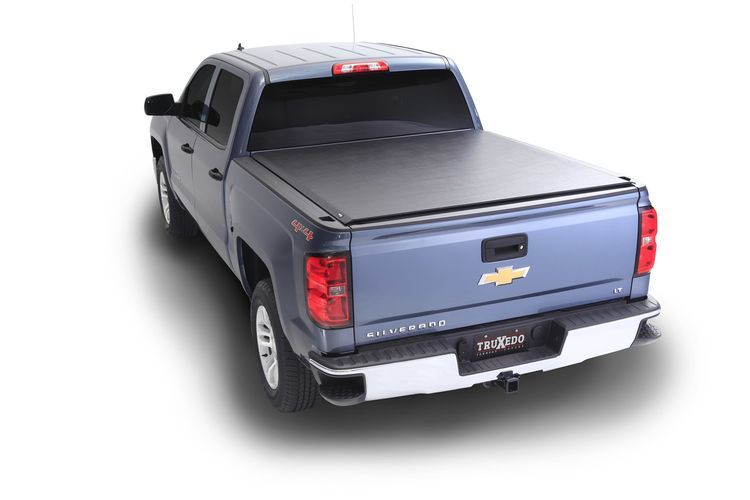 TruxedoLo Pro Tonneau Cover 19-   GM P/U 6.6ft bed